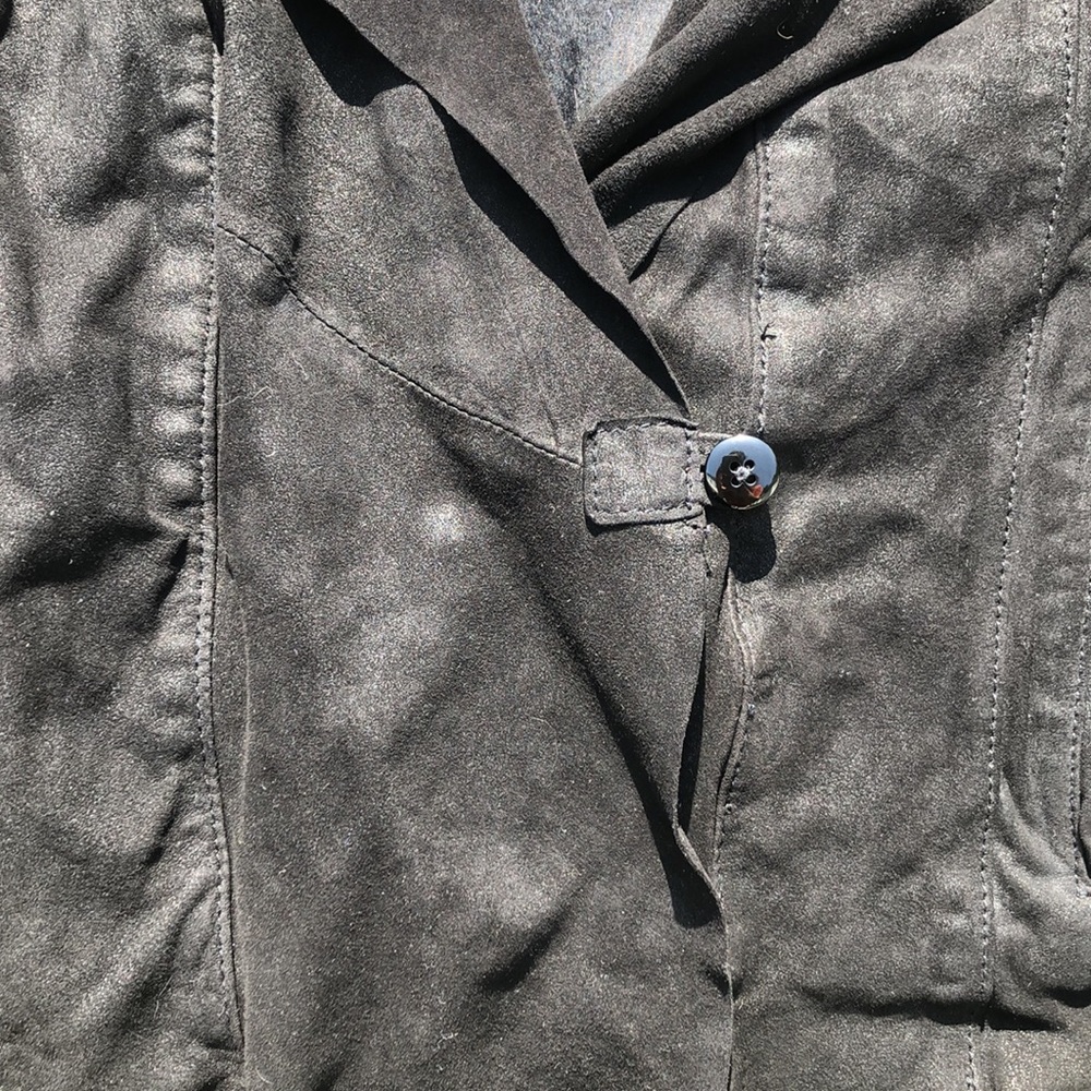Aqua Jacket - Picture 2 of 16